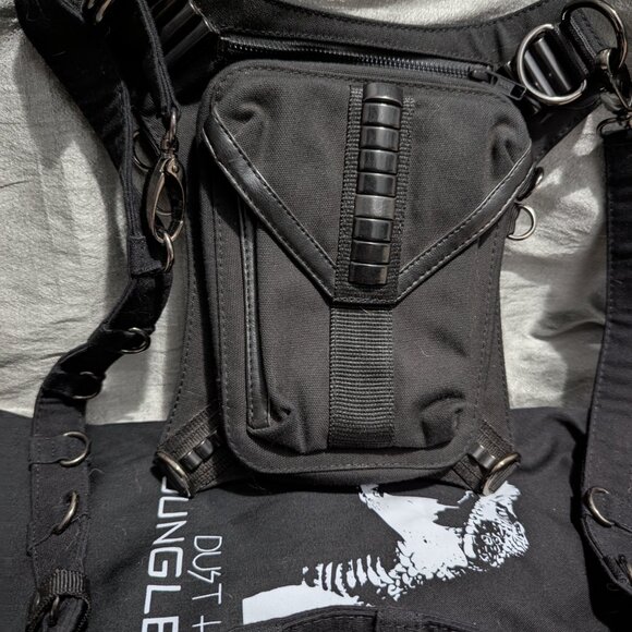 Jungle Tribe VEGAN 2.0 Black Canvas Faux Leather Holster Bag - Picture 5 of 10